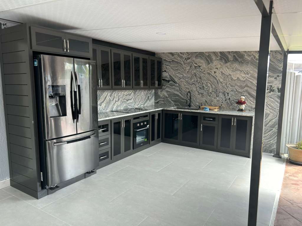 outdoor kitchen installation