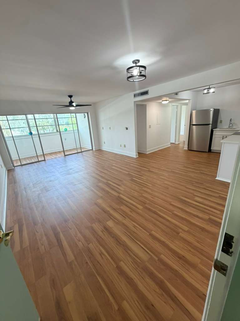 Flooring Contractor